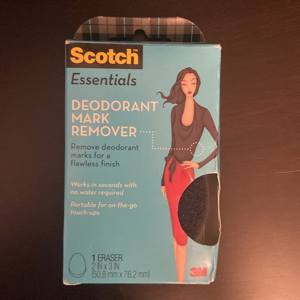 NIB Scotch Essentials Deodorant Mark Remover/white mark eraser